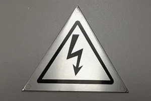 Услуги — Печать на металле, алюминии, пластике — фото